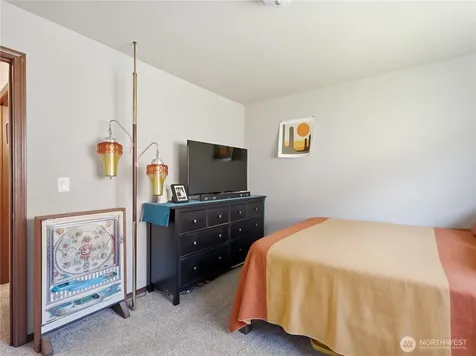 159 George Loop Rock Island WA 98850