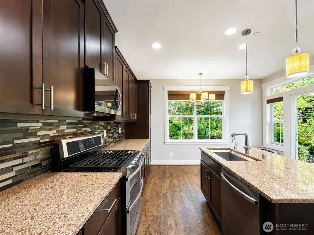 11518 157th Court NE Redmond WA 98052