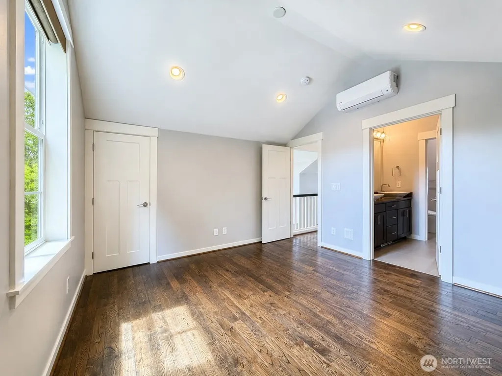11518 157th Court NE Redmond WA 98052