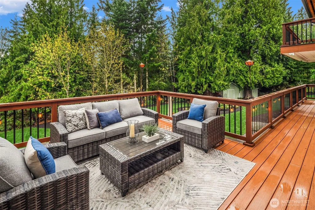 15018 152nd Avenue NE Woodinville WA 98072