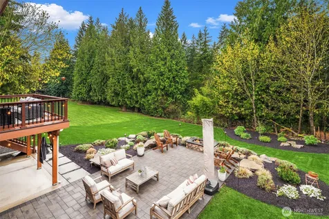 15018 152nd Avenue NE Woodinville WA 98072