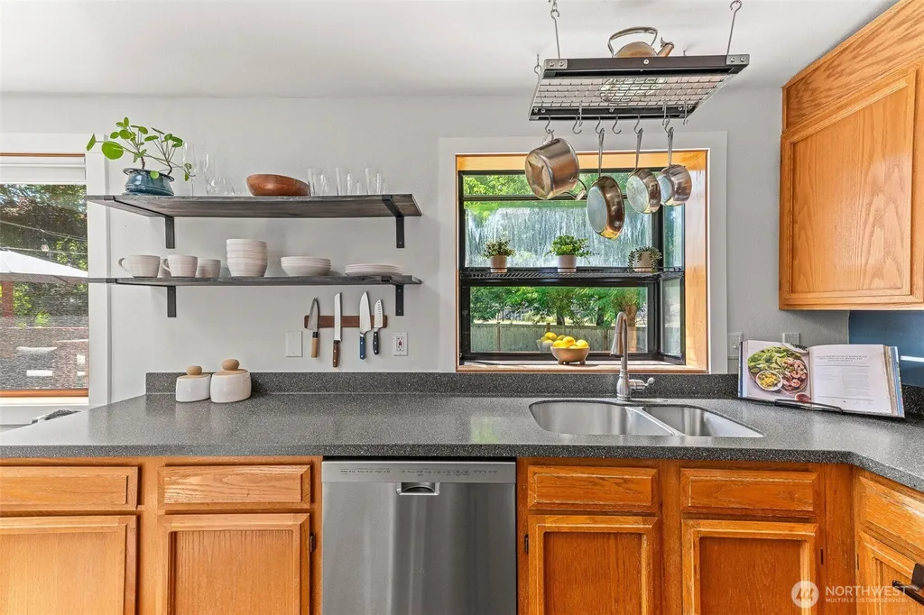 325 NE 4th Street North Bend WA 98045