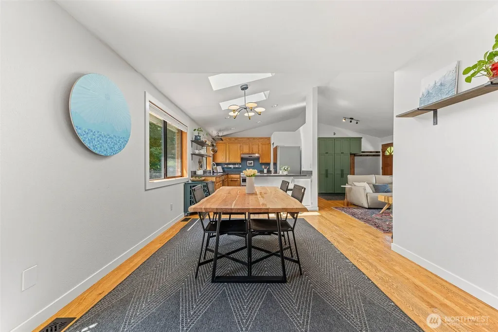 325 NE 4th Street North Bend WA 98045