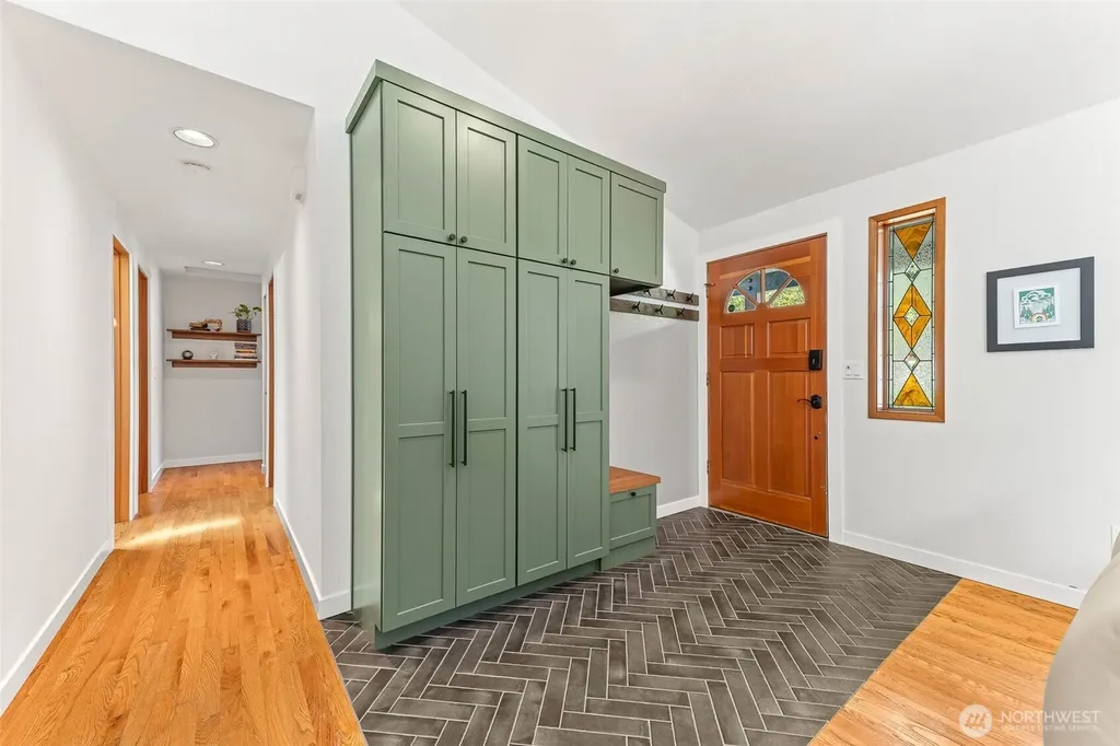 325 NE 4th Street North Bend WA 98045