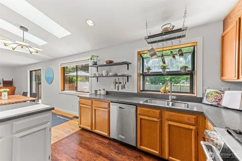 325 NE 4th Street North Bend WA 98045