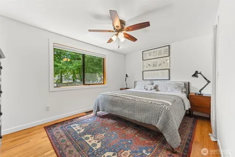 325 NE 4th Street North Bend WA 98045