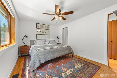 325 NE 4th Street North Bend WA 98045