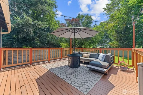 325 NE 4th Street North Bend WA 98045
