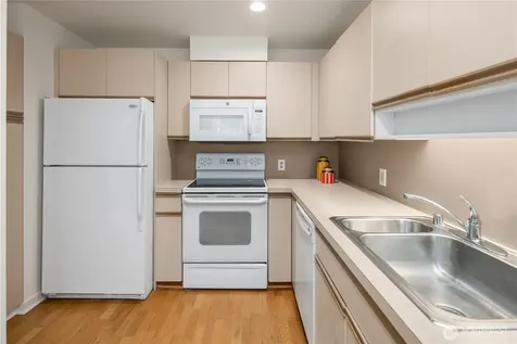 98 Union Street Seattle WA 98101