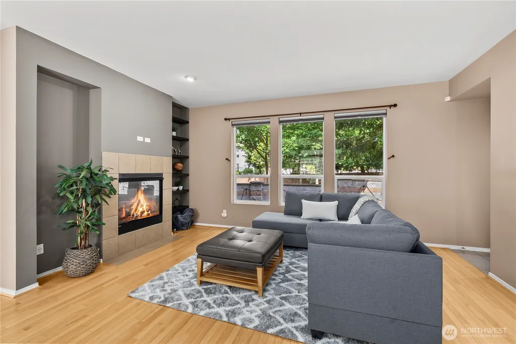 6016 Elizabeth Avenue SE Auburn WA 98092