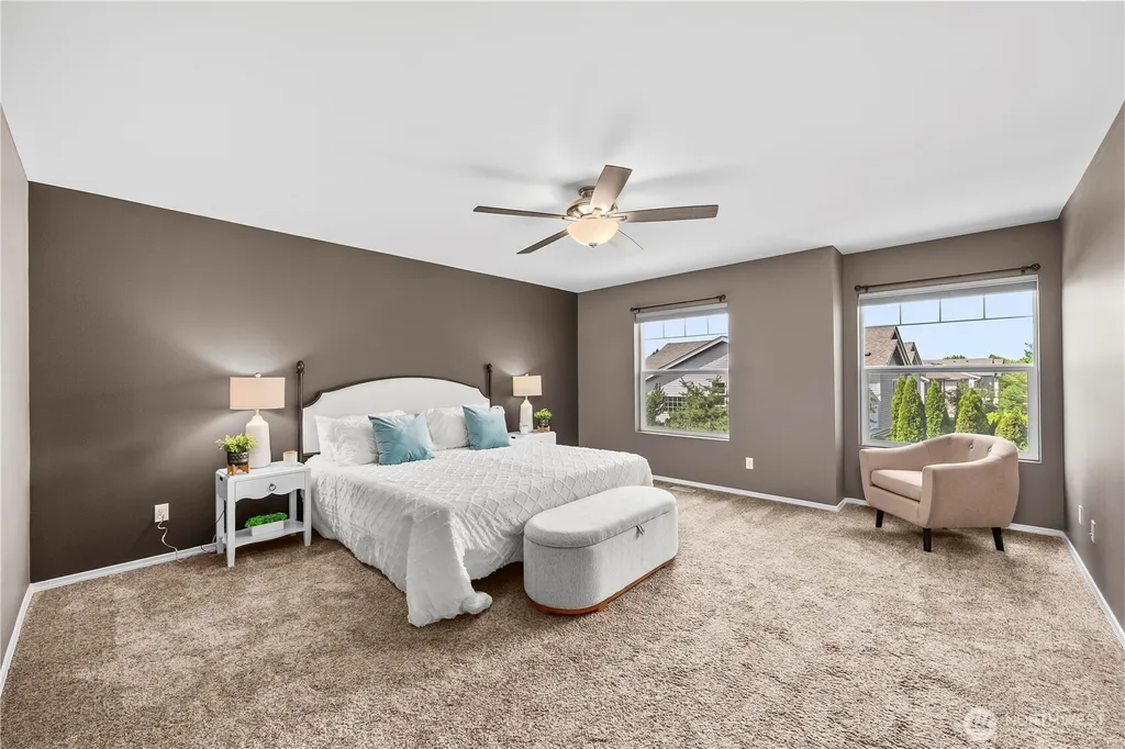 6016 Elizabeth Avenue SE Auburn WA 98092