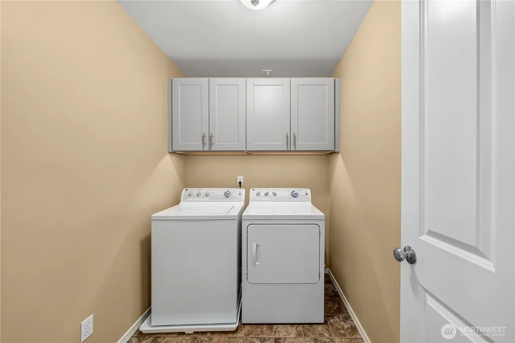 6016 Elizabeth Avenue SE Auburn WA 98092