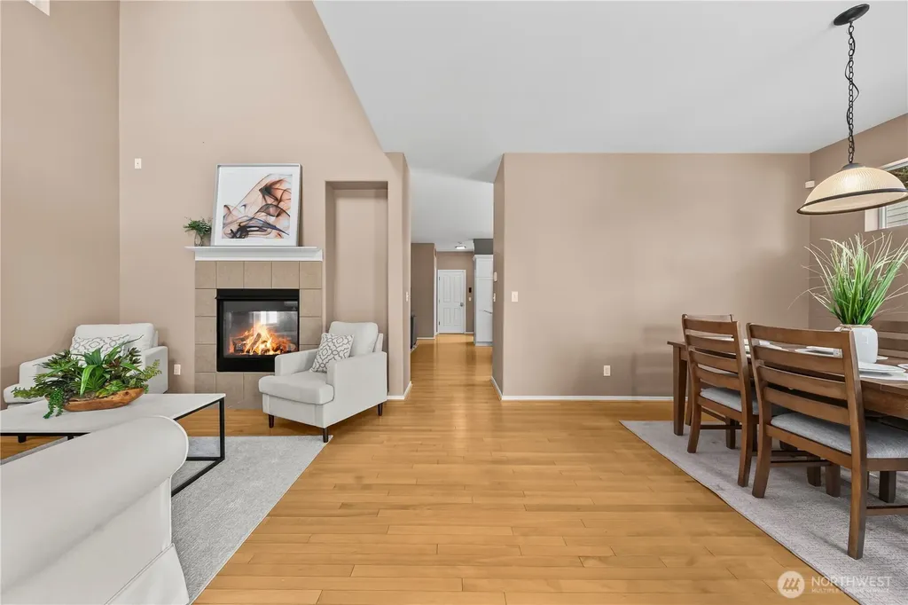 6016 Elizabeth Avenue SE Auburn WA 98092