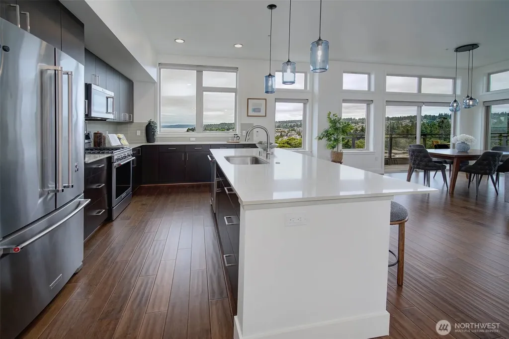 50 Pine Street Edmonds WA 98020
