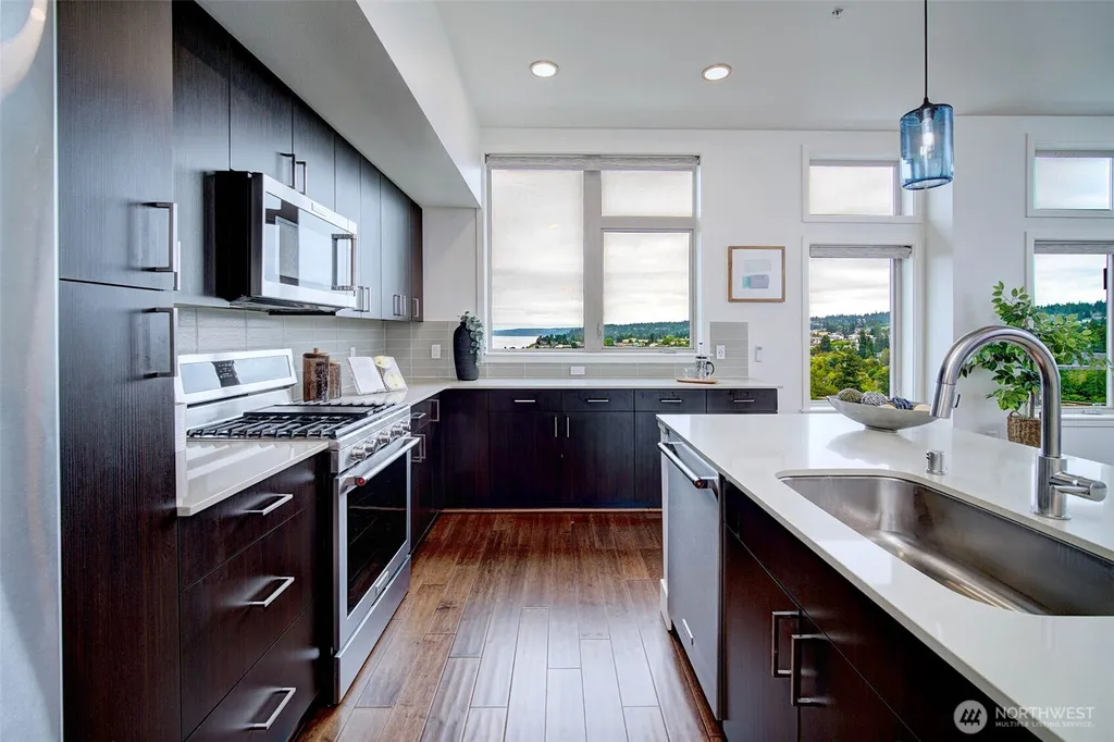 50 Pine Street Edmonds WA 98020