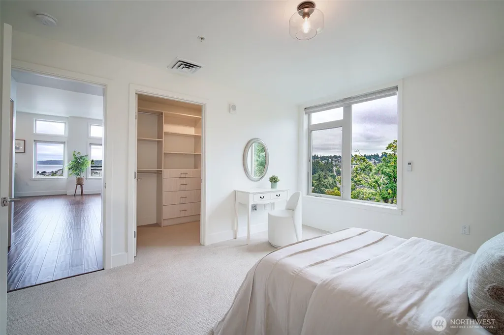 50 Pine Street Edmonds WA 98020