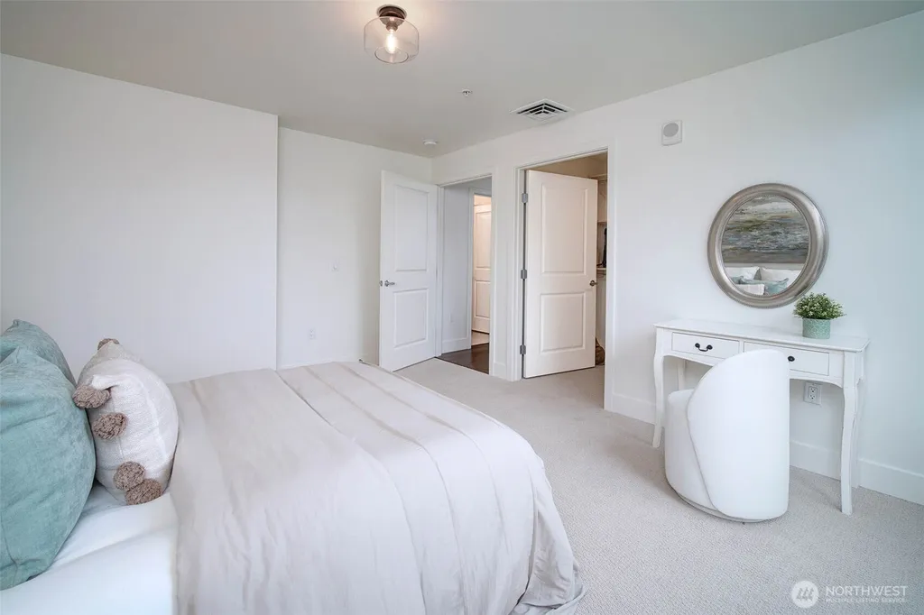 50 Pine Street Edmonds WA 98020