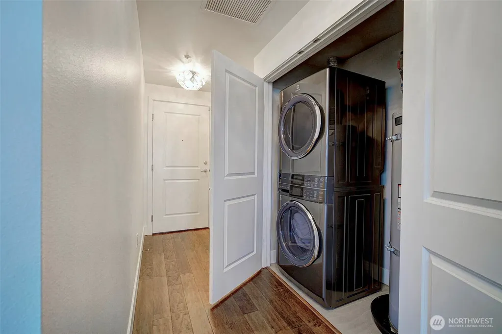 50 Pine Street Edmonds WA 98020