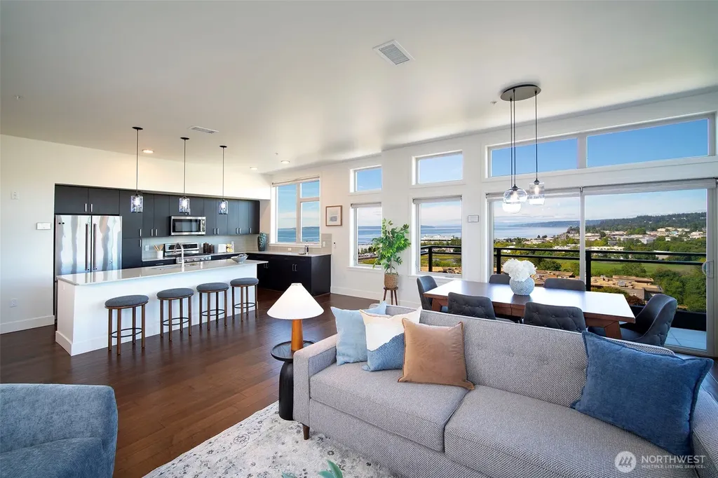 50 Pine Street Edmonds WA 98020
