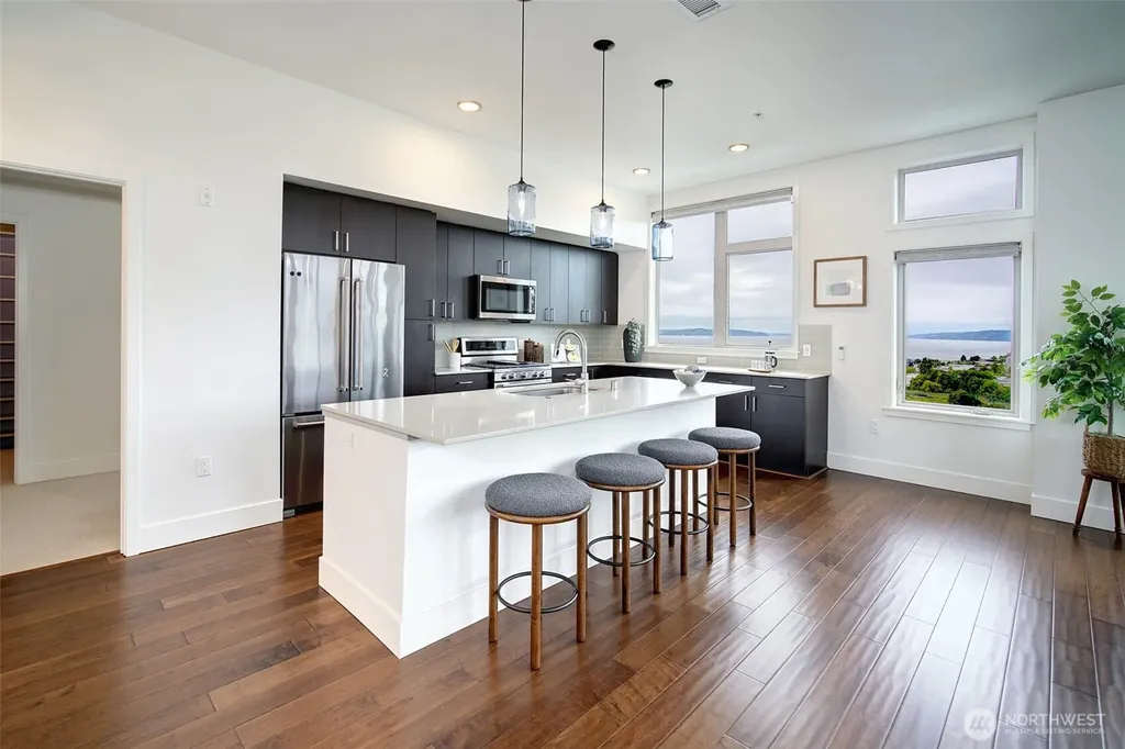 50 Pine Street Edmonds WA 98020