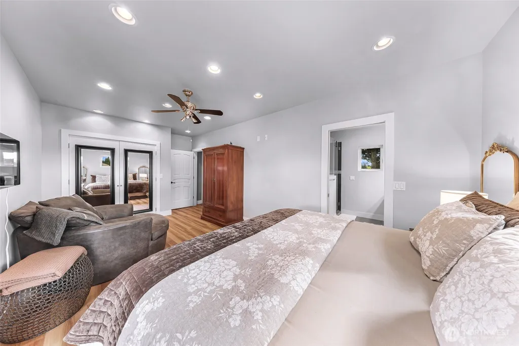 17645 Mclean Road Mount Vernon WA 98273
