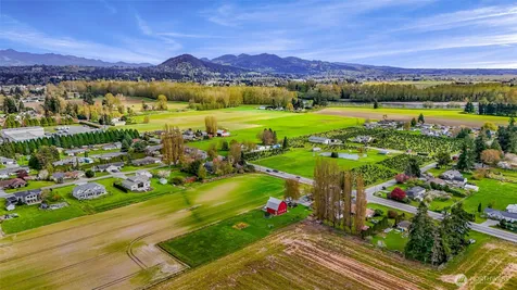 17645 Mclean Road Mount Vernon WA 98273