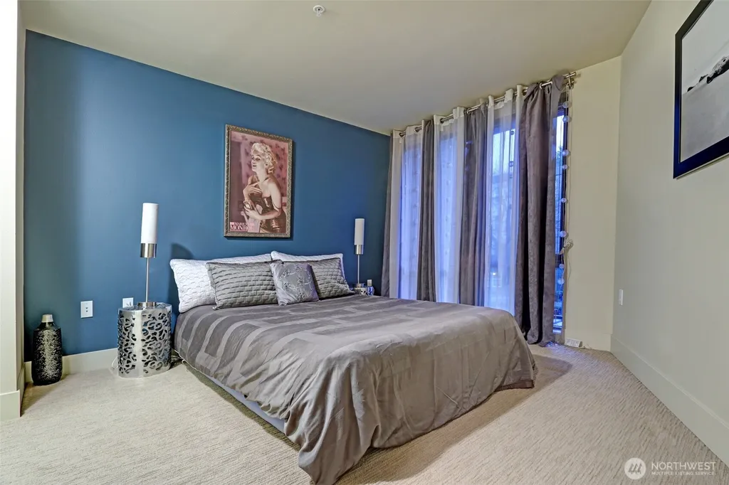 530 Broadway E Seattle WA 98012