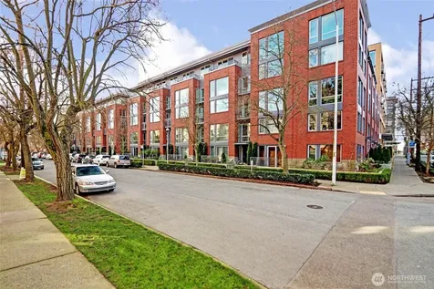 530 Broadway E Seattle WA 98012
