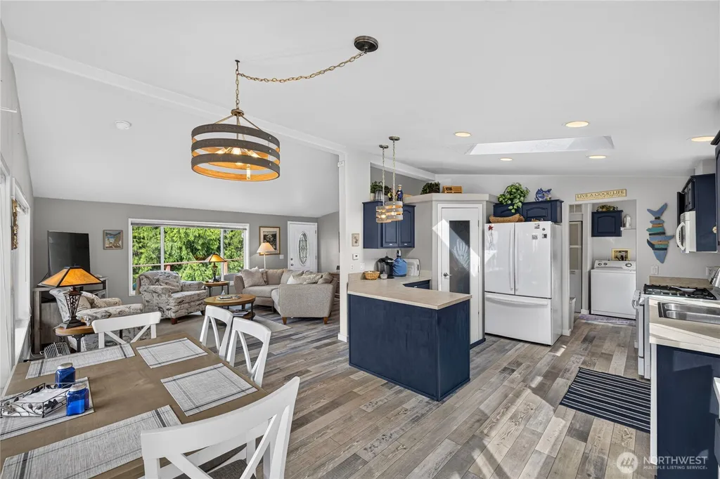 7404 Guemes Place Anacortes WA 98221