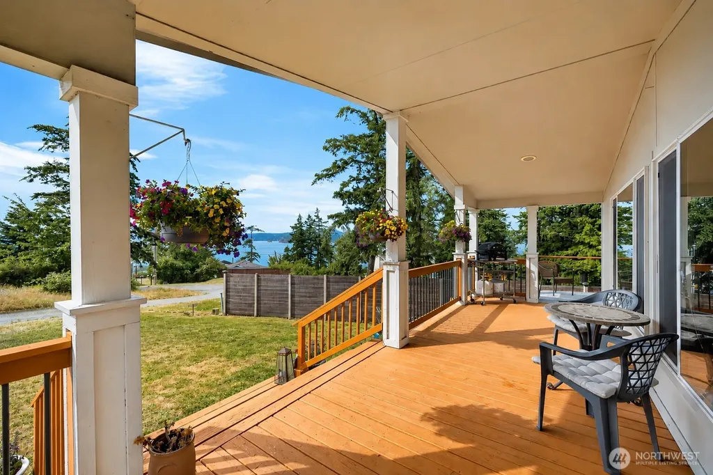 7404 Guemes Place Anacortes WA 98221