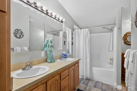 7404 Guemes Place Anacortes WA 98221