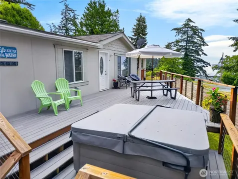 7404 Guemes Place Anacortes WA 98221