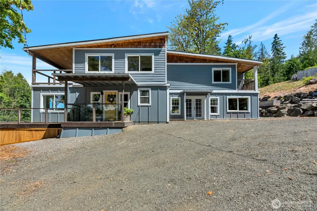 2027 SE Walker Park Road Shelton WA 98584