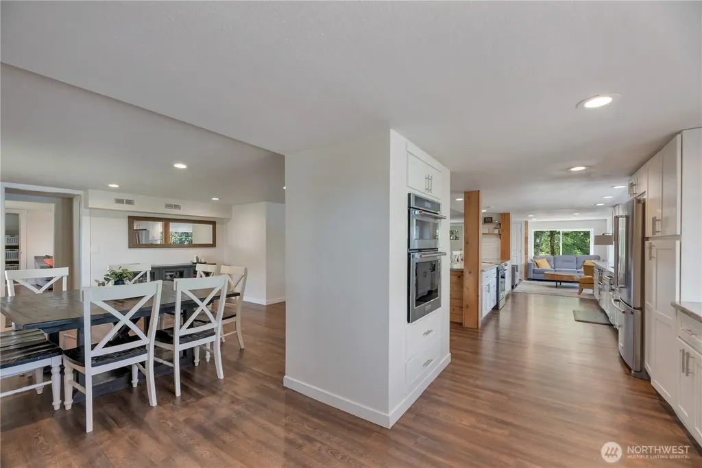 2027 SE Walker Park Road Shelton WA 98584