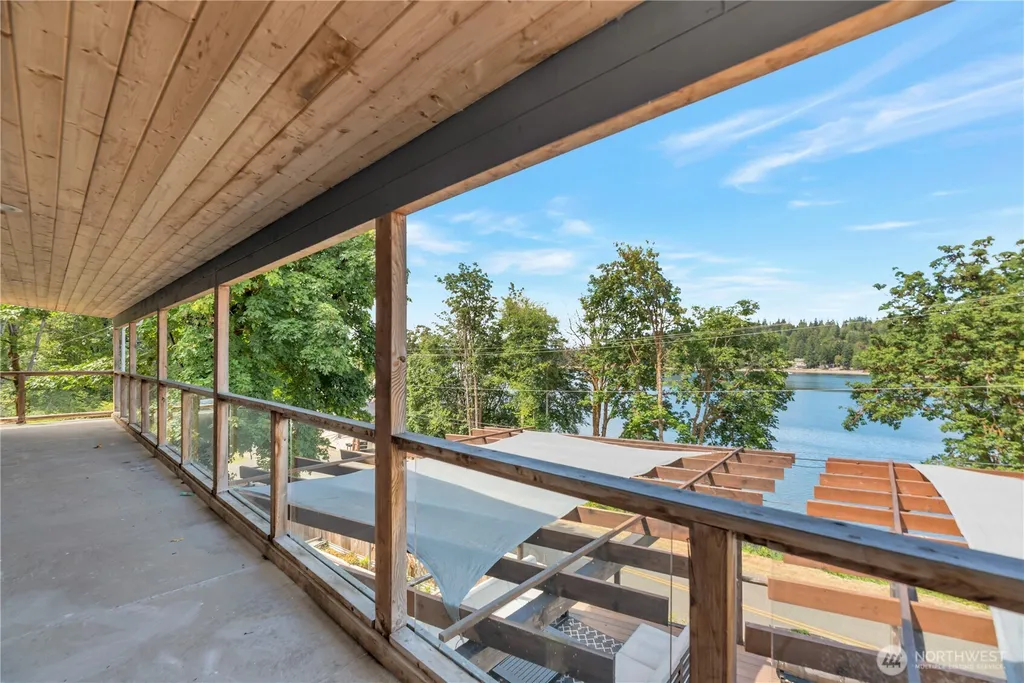 2027 SE Walker Park Road Shelton WA 98584