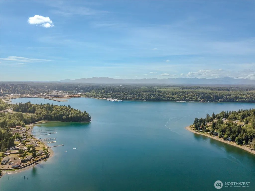 2027 SE Walker Park Road Shelton WA 98584