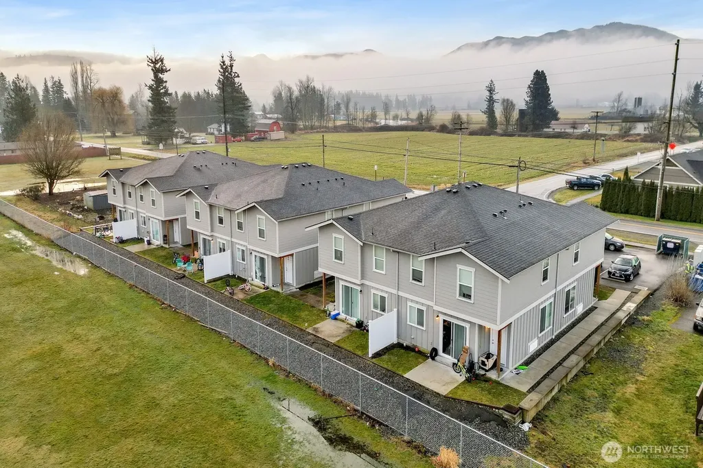 404 Front Street Sumas WA 98295