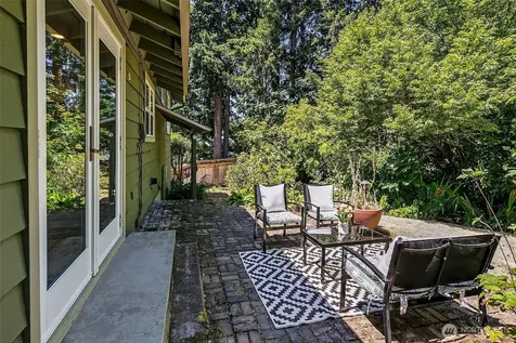 9317 217th Place SW Edmonds WA 98020