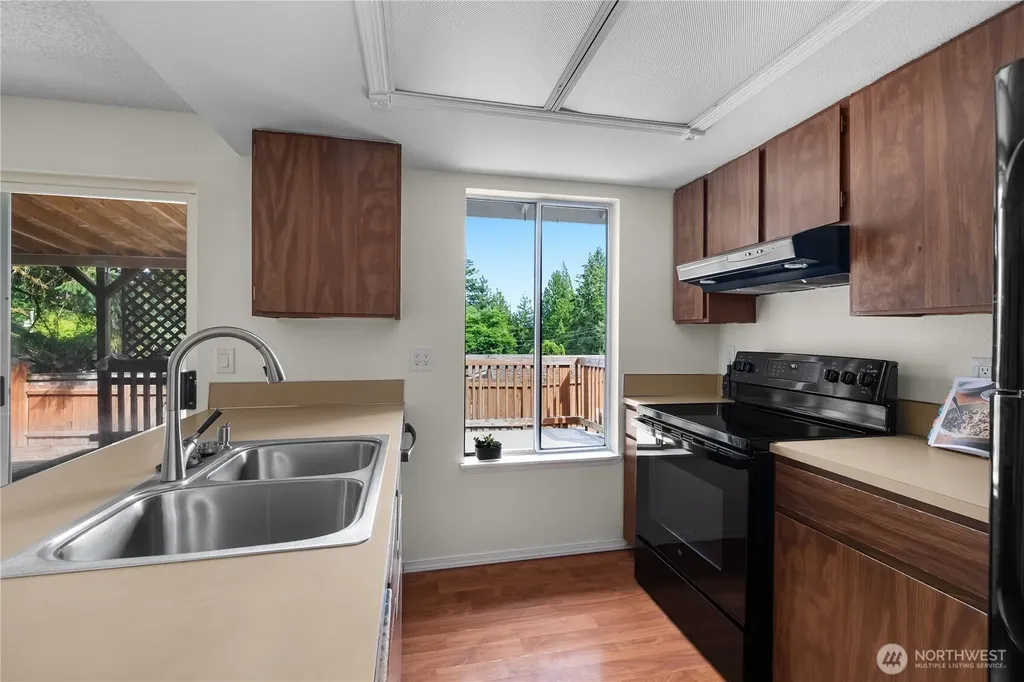 7544 Greenridge Street SW Olympia WA 98512