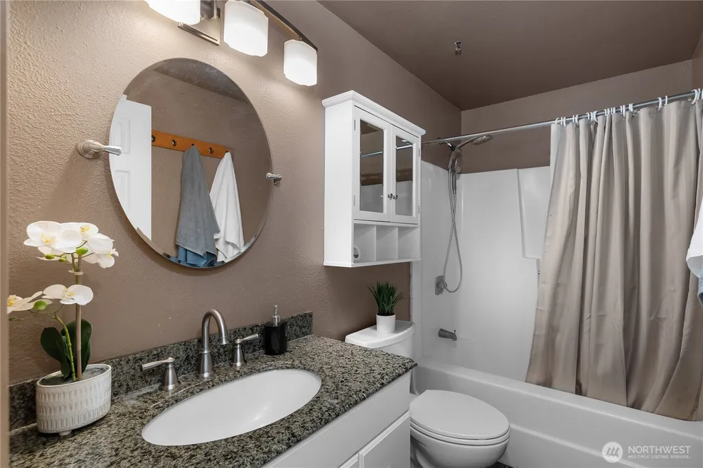 7544 Greenridge Street SW Olympia WA 98512