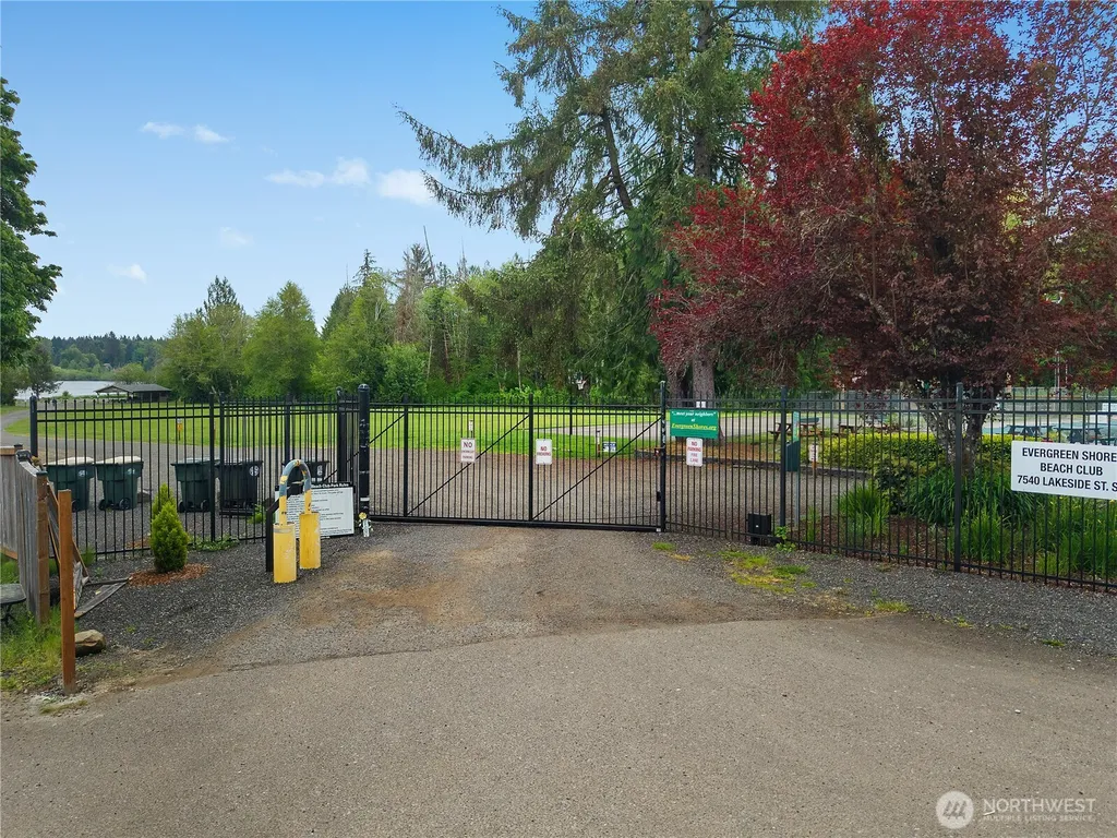 7544 Greenridge Street SW Olympia WA 98512