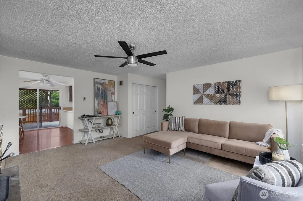 7544 Greenridge Street SW Olympia WA 98512
