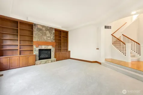 23431 NE 10th Place Sammamish WA 98074