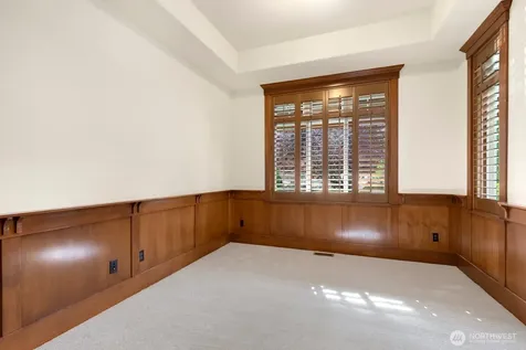 23431 NE 10th Place Sammamish WA 98074