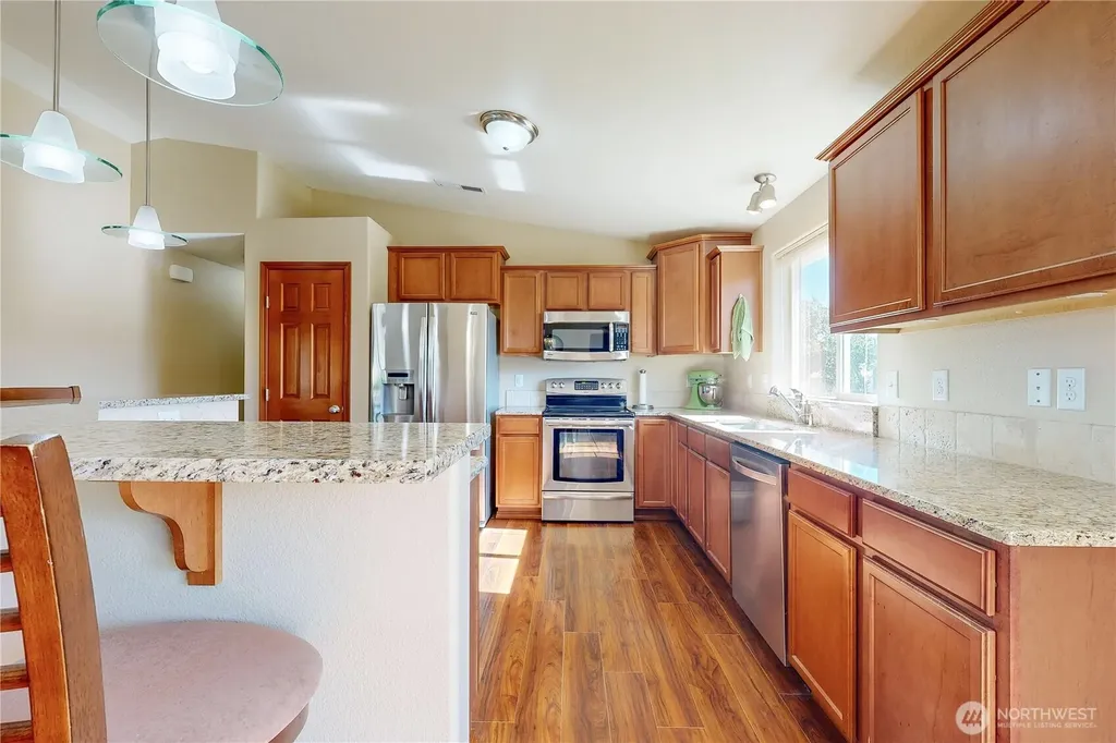 107 S Hill Street Weston OR 97886