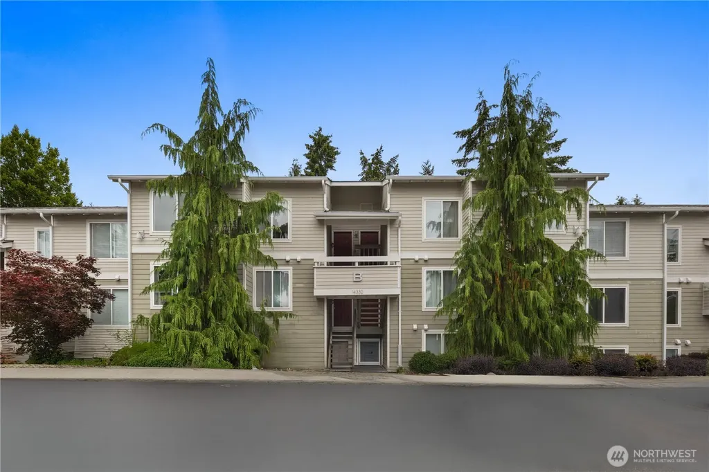 14332 126th Avenue NE Kirkland WA 98034