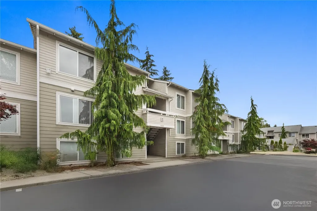 14332 126th Avenue NE Kirkland WA 98034