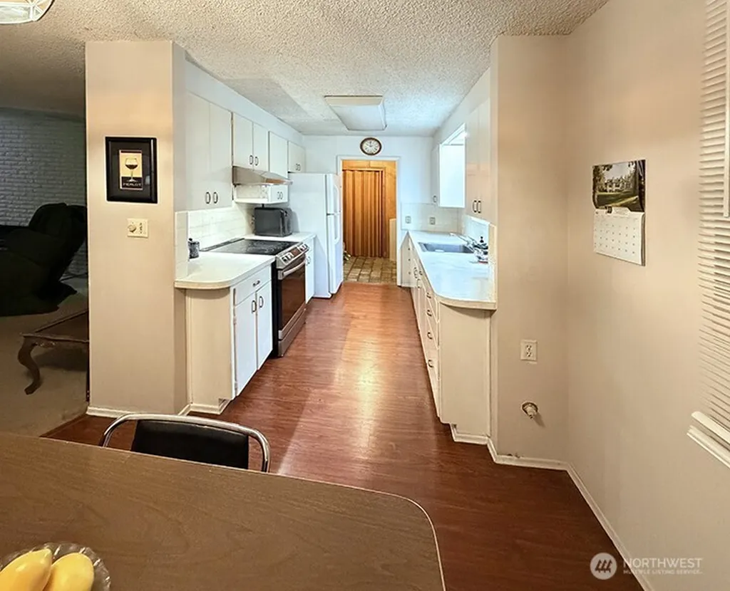 4329 86th Avenue SE Mercer Island WA 98040