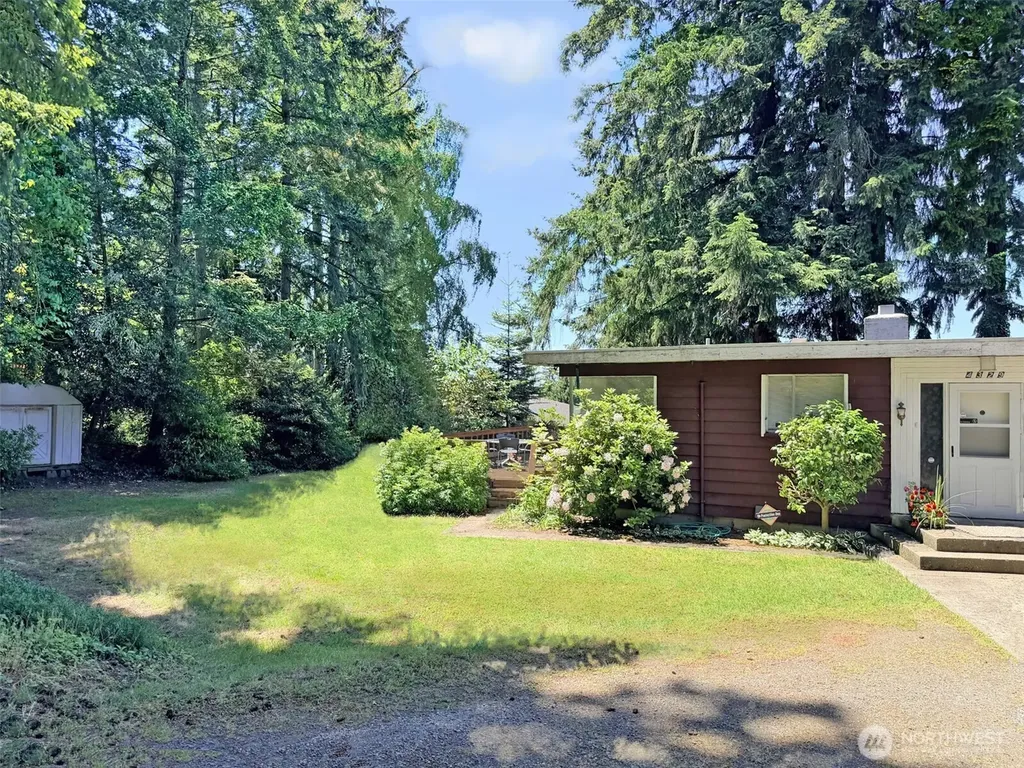 4329 86th Avenue SE Mercer Island WA 98040