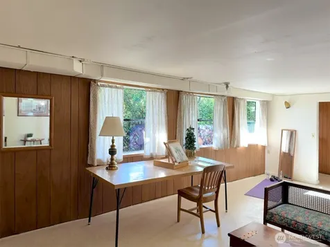 4329 86th Avenue SE Mercer Island WA 98040
